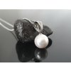 Ocelový přívěsek Perlička “Pearl Elegance” stříbrná
