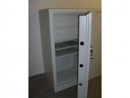trezory celakovice nhd180 iii