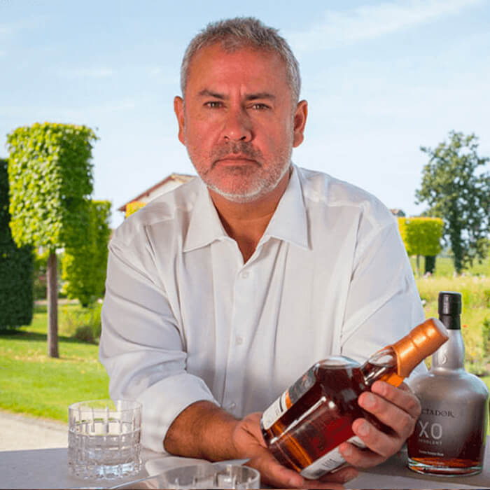 Dictador – výběrčí daní, který se s tím nemazal…