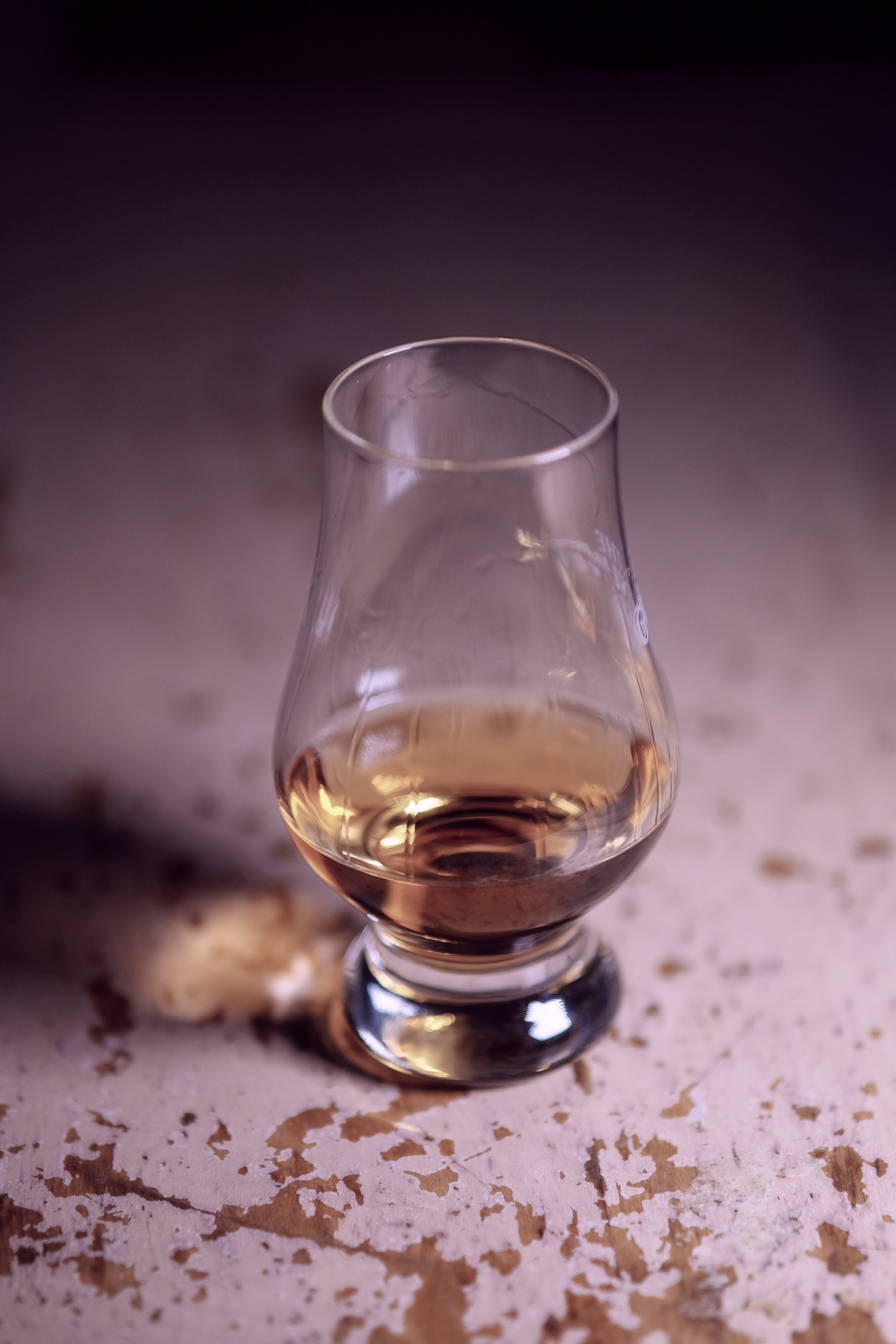 sklenice-na-whisky-snifter