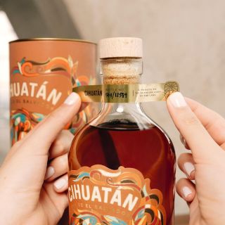 Božský 🔱 RUM Ron Cichuatán Nikté, je RUM který vás spojí s kompletním věděním o vesmíru! 🚀 Zapomeňte na to, že v tom hraje...