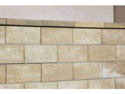 Tvarovka plotová BEST LUNETA I 200x200x400mm colormix sand
