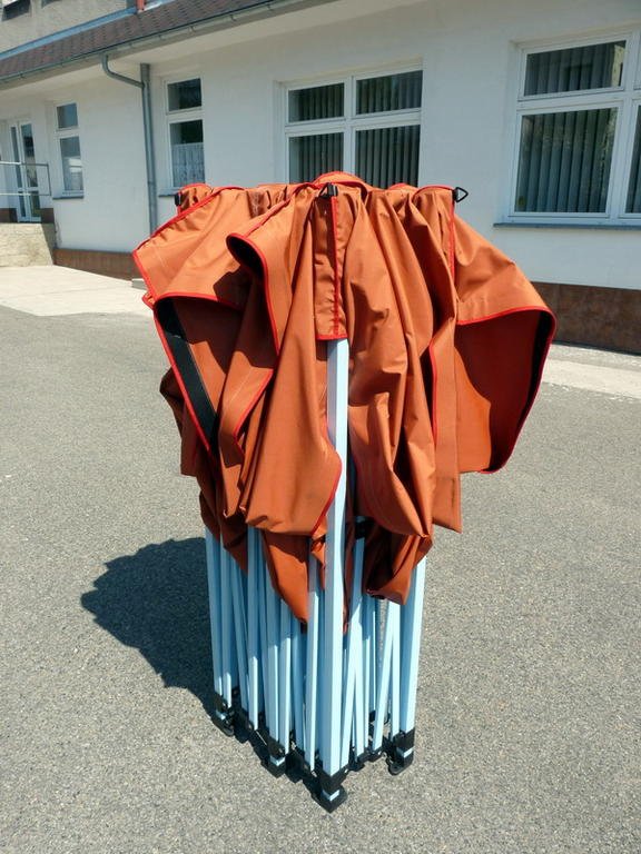 Nůžkové stany - 4 x 8 m