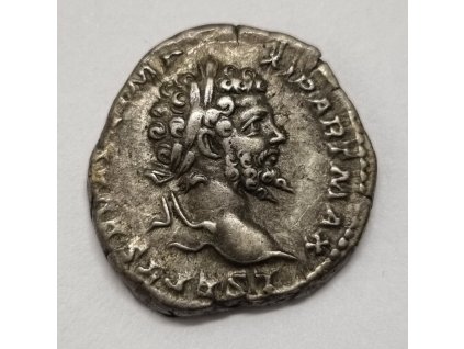 Septimius Severus Denár VICTORIAE AVG FEL