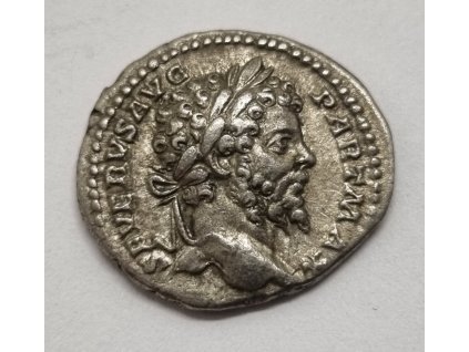 Septimius Severus Denár RESTITVTORI VRBIS