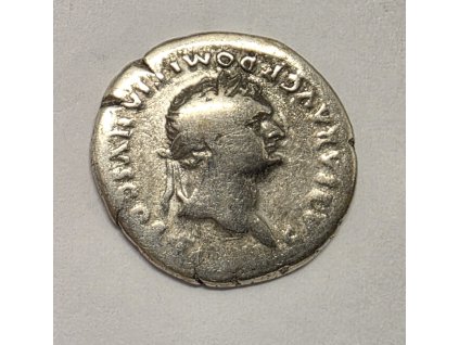 Domitianus Denár Salus