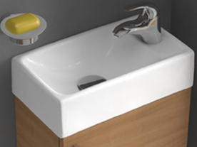 Jika Petit - prostorově úsporná koupelnová skříňka