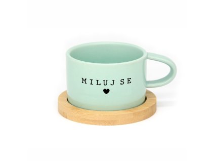 Hrneček makronka s potiskem MILUJ SE se srdíčkem mint zelený s podtáckem