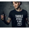 Pánské tričko Takhle rychle ve mě mizí pivo černé s bílým potiskem