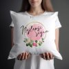 Polštářek bílý s potiskem Nejlepší SÉGRA floral on mockup