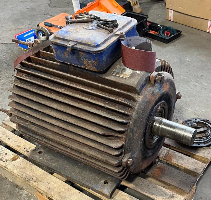 Průmyslový servis – motor