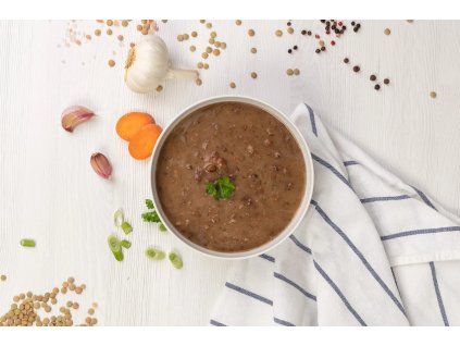 Čočková polévka s uzeninou