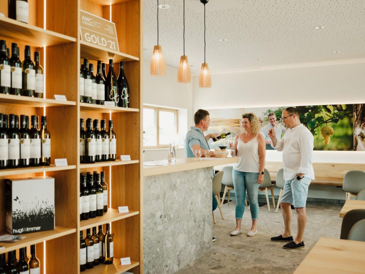Vinotéka a degustačná miestnosť vinárstva Hugl-Wimmer