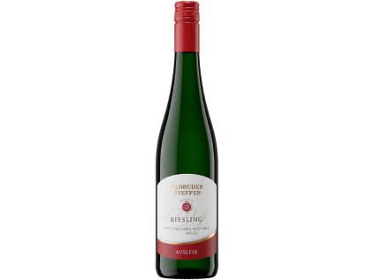 Trittenheimer Apotheke Riesling Auslese od vinárstva Gebrüder Steffen je výnimočné sladké biele víno z nemeckého regiónu Mosel – Saar – Ruwer, jedného z najprestížnejších oblastí pre odrodu Riesling. Víno pochádza z vinice Trittenheimer Apotheke, známej svojimi strmými svahmi a bridlicovým podložím, ktoré dáva vínam štruktúru, eleganciu a minerálny charakter.  Farba vína je zlatožltá so zelenkavými odleskami. Vôňa je mimoriadne intenzívna a komplexná – prevládajú tóny medu, marhúľ, kandizovaného citrusového ovocia, bielych broskýň a kvetinových akcentov.  Chuť je sladká, no zároveň perfektne vyvážená sviežou kyselinkou, ktorá zabraňuje pôsobeniu ťažkosti. Víno má hladký, dlhý a vrstvený záver s pretrvávajúcim dojmom zrelého ovocia a jemnej minerality.  Tento Riesling Auslese je vďaka svojej kvalite a štruktúre ideálny ako dezertné víno alebo ku komplexnejším jedlám s kontrastom sladkosti a slanosti. Je tiež skvelým kandidátom na archiváciu – čas mu pridáva hĺbku, nuansy a eleganciu.