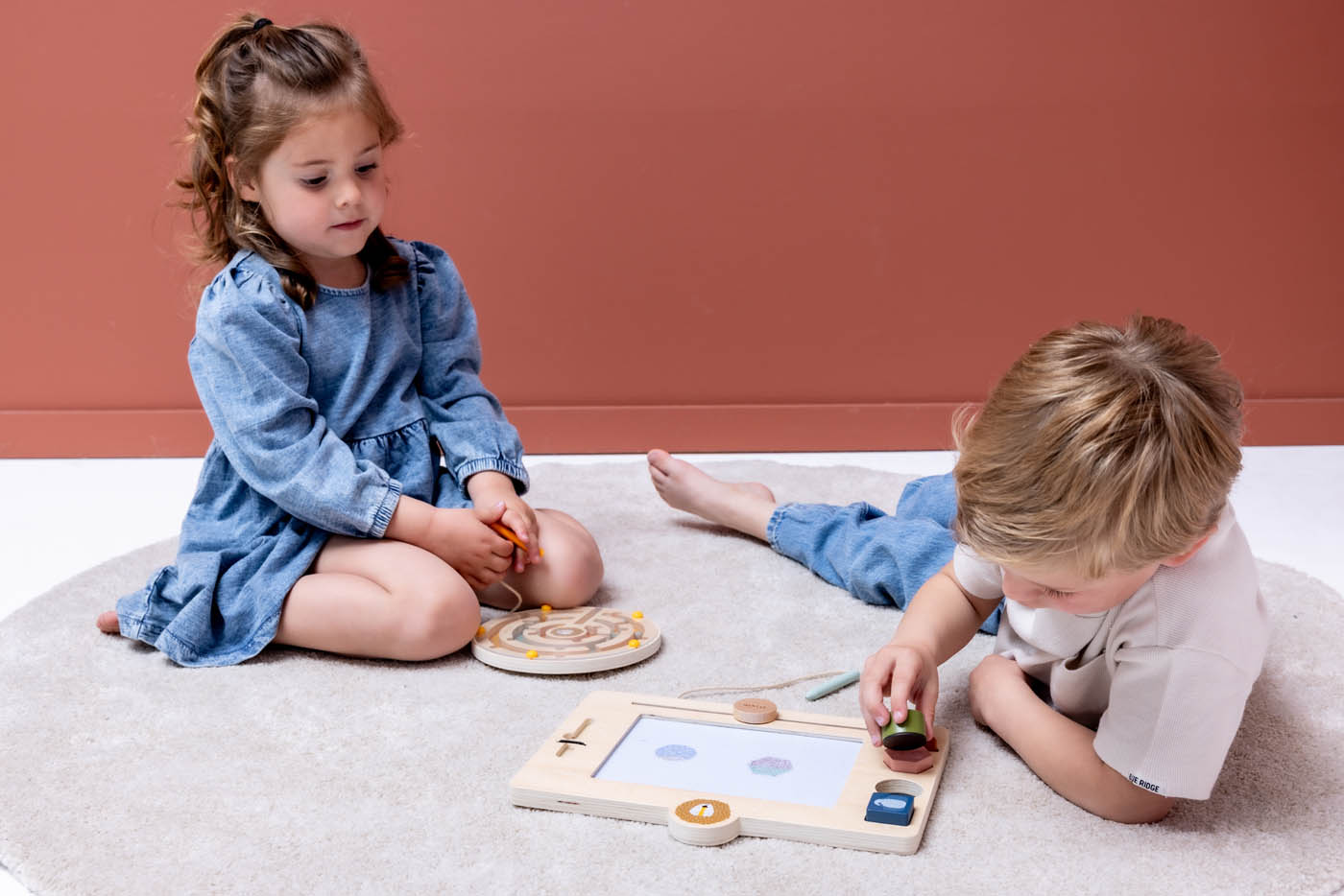 Malé ručky, velká hra: dárkové tipy pro vaše dvouleté dítě