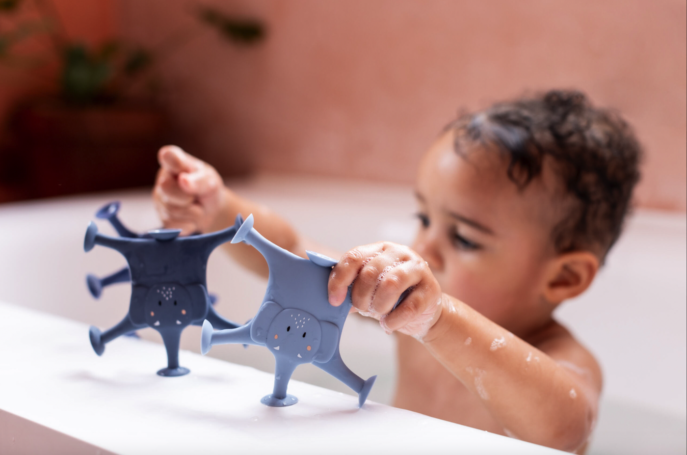 Jak vybrat ten správný dárek pro roční dítě?