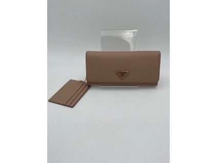 PRADA Powder Saffiano s peněženkou na karty