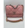 Středně růžová kabelka CHANEL 19