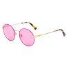 Růžové kovové sluneční brýle