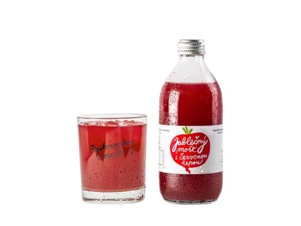 Jablečný mošt s červenou řepou