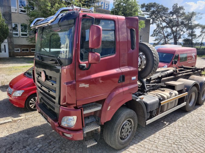 Tatra Phoenix top bar