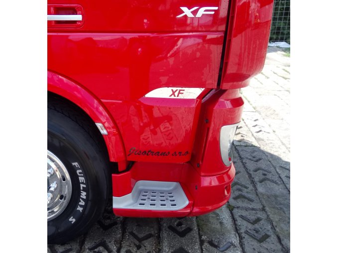 daf xf106 door arrow