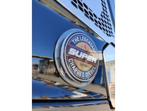Iluminated badge SUPER