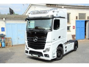 Actros top bar