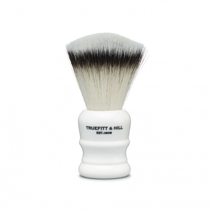 Wellington Synthetic Fan Porcelain Shaving