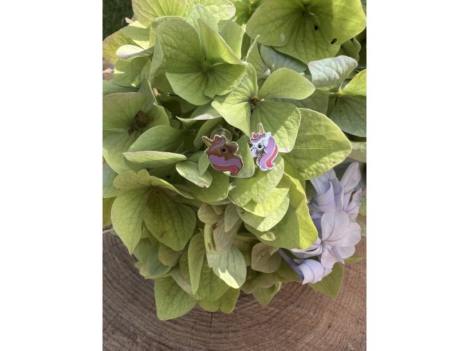 Dětské stříbrné náušnice na šroubek jednorožci