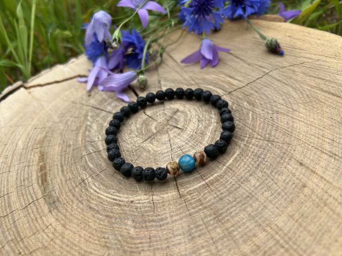 Lávový náramek s apatitem