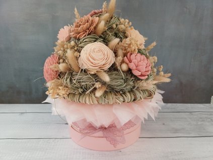 Květinový box se sušenou trávou – přírodní dekorace - Trvalé květy