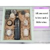 Vínobox pro chvíle pohody – elegantní set pro relax & radost