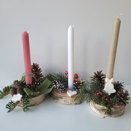 Rustikální vánoční svícen z březového dřeva