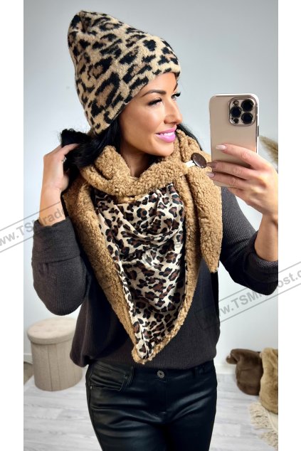 Šátek beránkový ANIMAL s knoflíkem