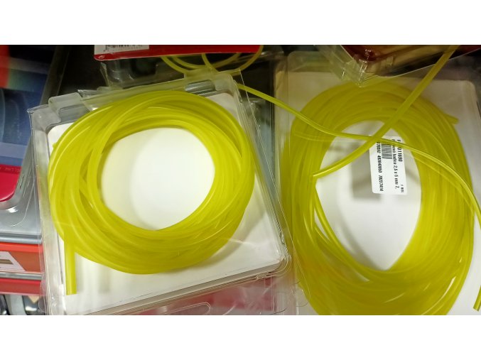 HADICA BENZIN 2,5 x 5 mm 7,5 m v metráži