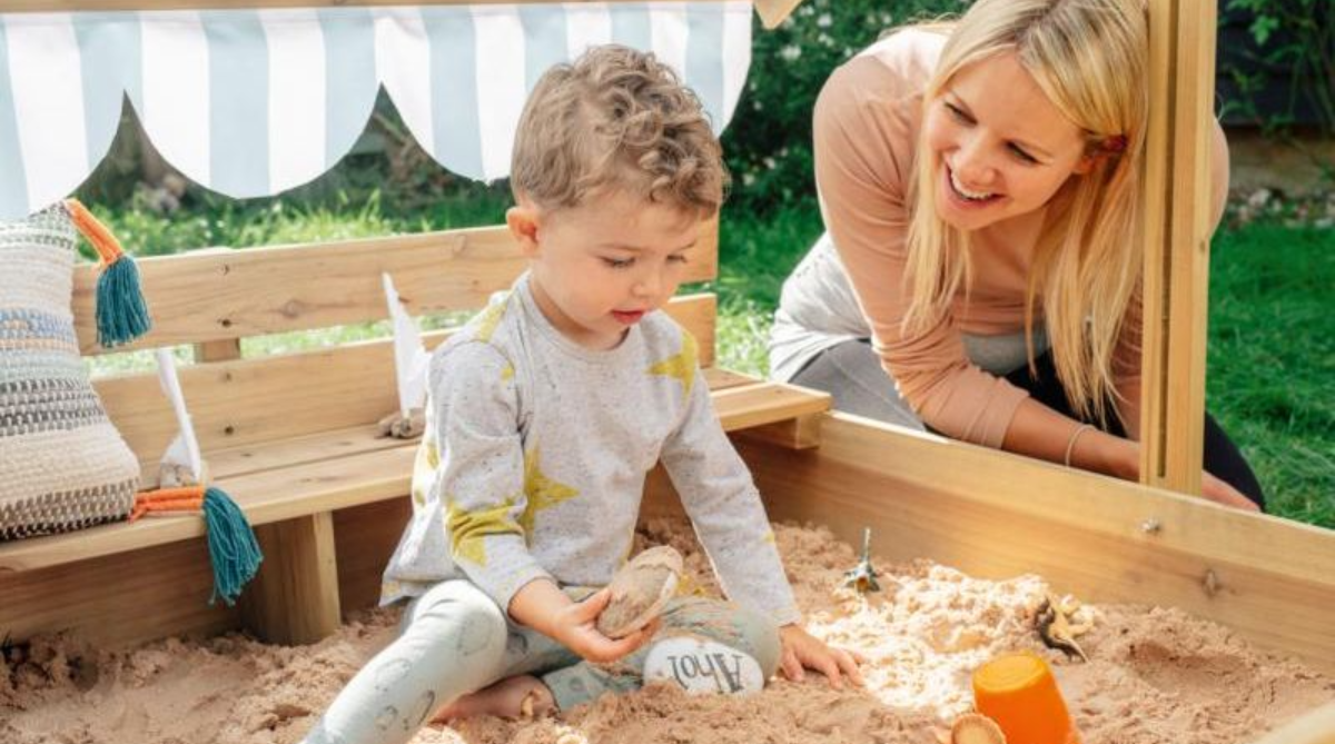 Drevené pieskovisko - ideálne miesto pre deti