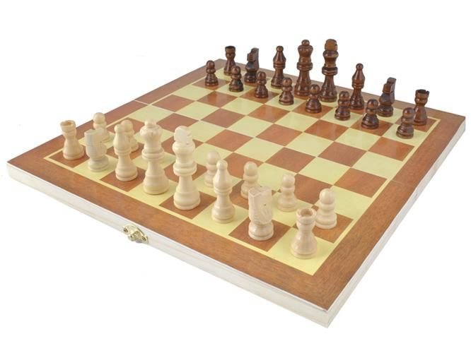 E-shop Drevený šach 28x28 cm Iso Trade 4297