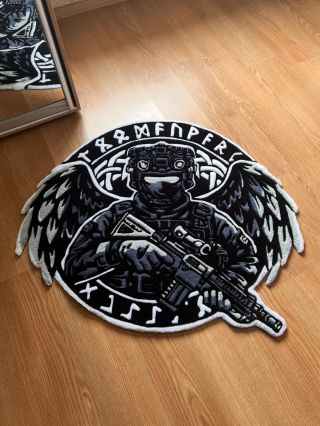 @tape_rugs with one of the boldest designs we've seen — a custom tactical rug with angel wings and Viking runes ⚔️🖤...