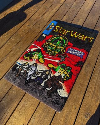 @estilo.rugz bringing Star Wars nostalgia to life with this incredible vintage-inspired tufted rug featuring Darth Vader...