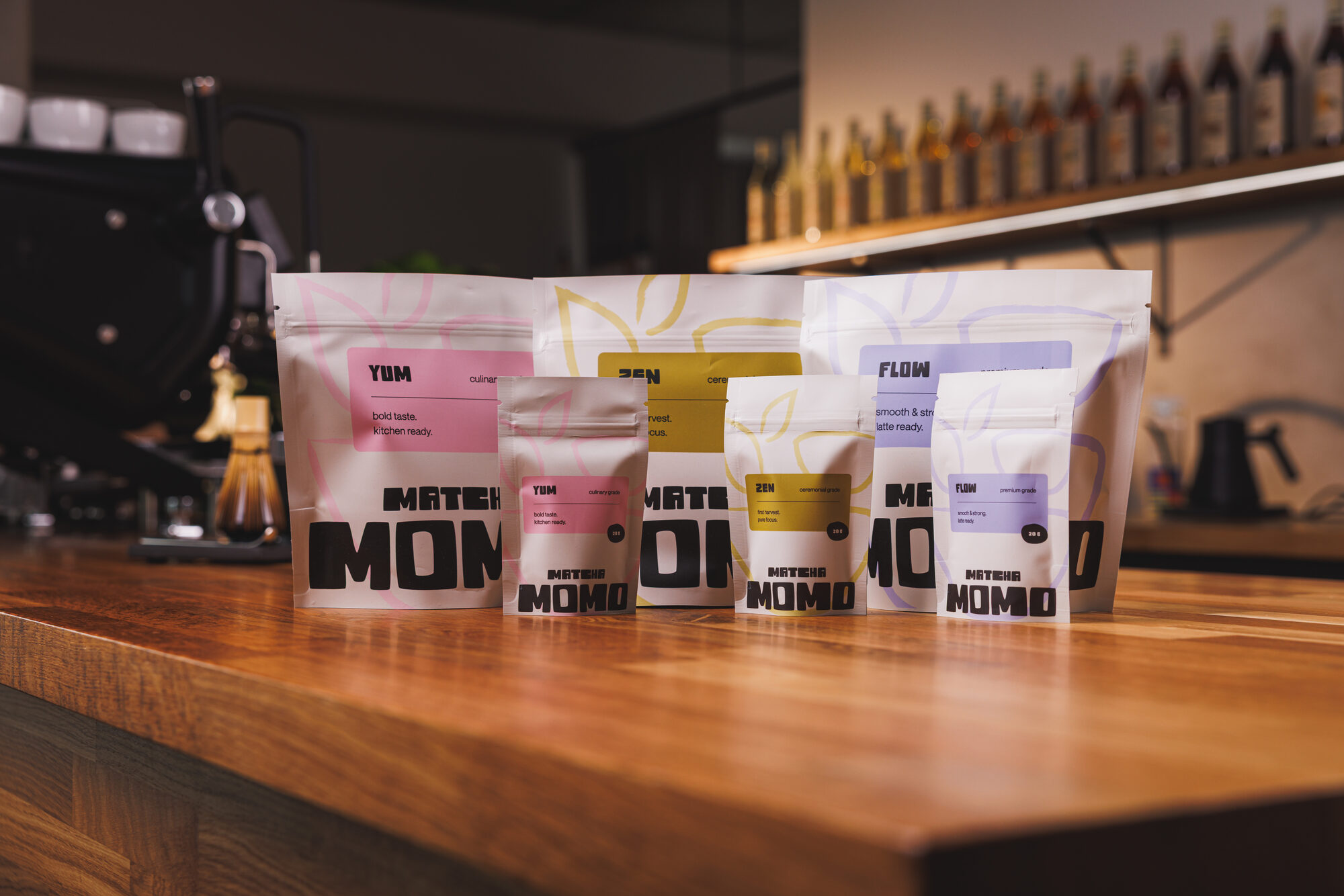 MATCHA MOMO má nový kabát. Uvnitř se nemění nic.