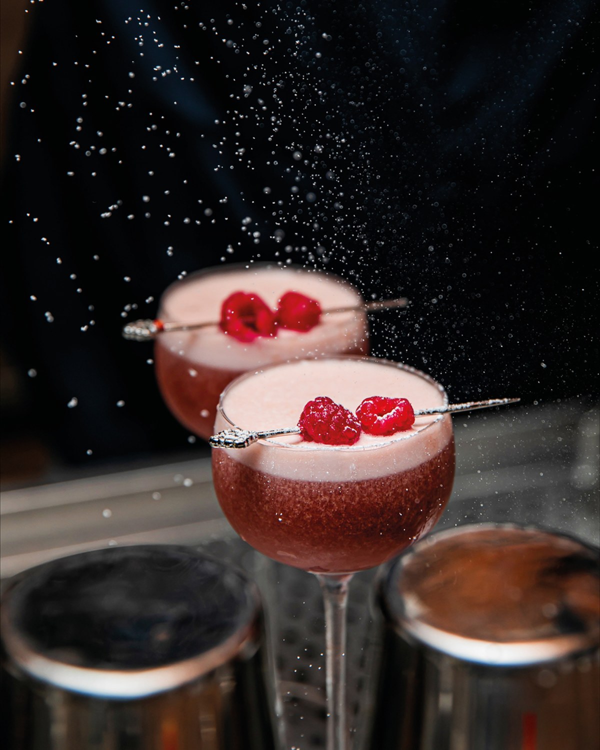 Clover Club — klasický ginový sour s malinou a pěnou