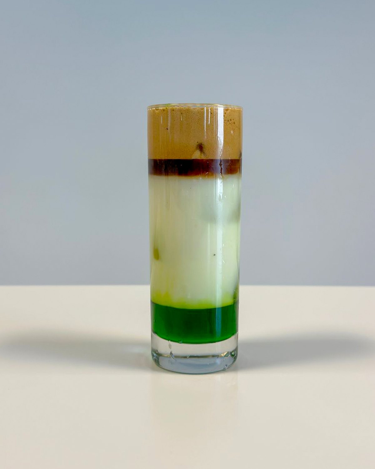 Pandan Bliss — kávový drink s pandanovým sirupem a našlehaným espressem