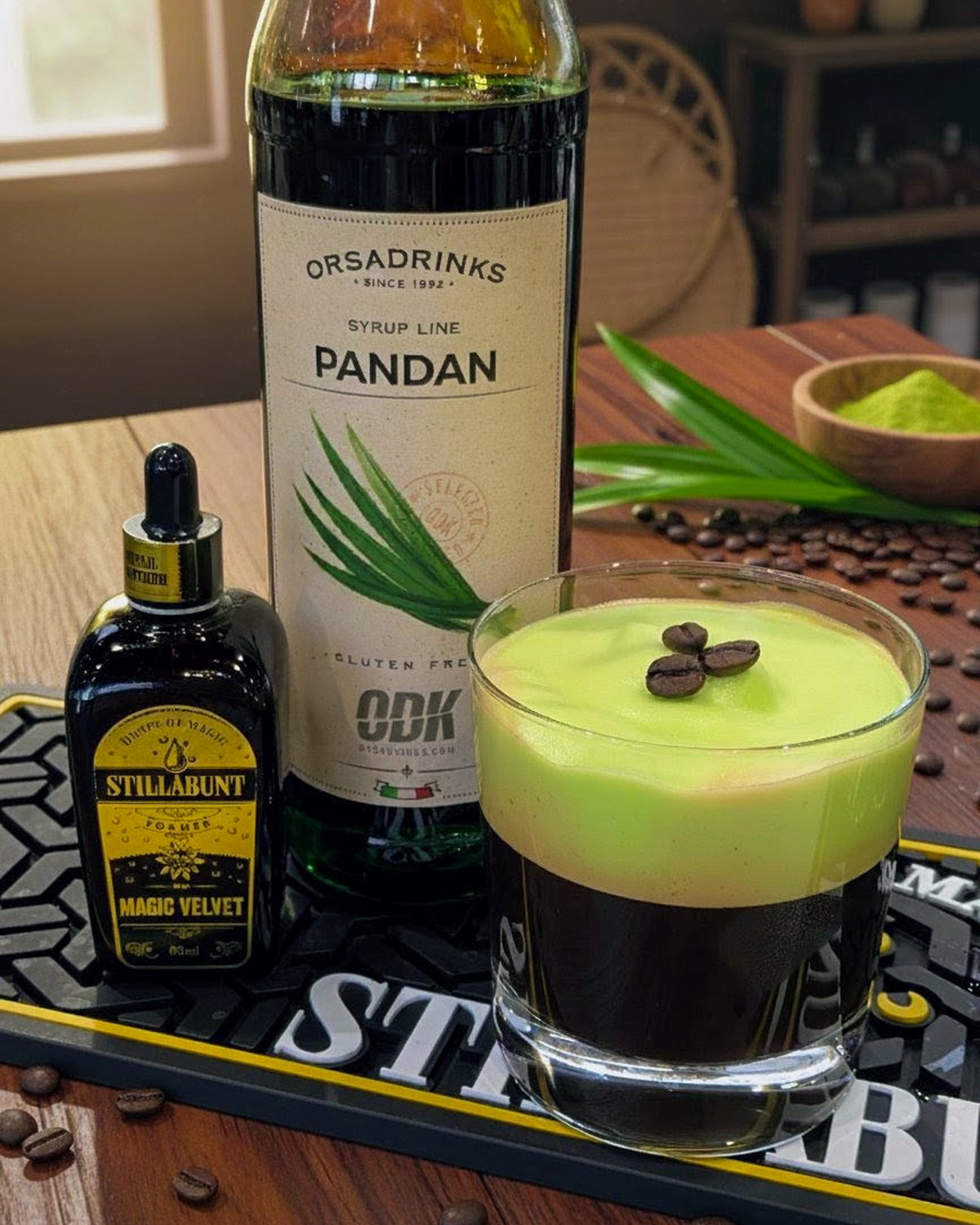 Pandan Coffee s vrstvou pandánové pěny