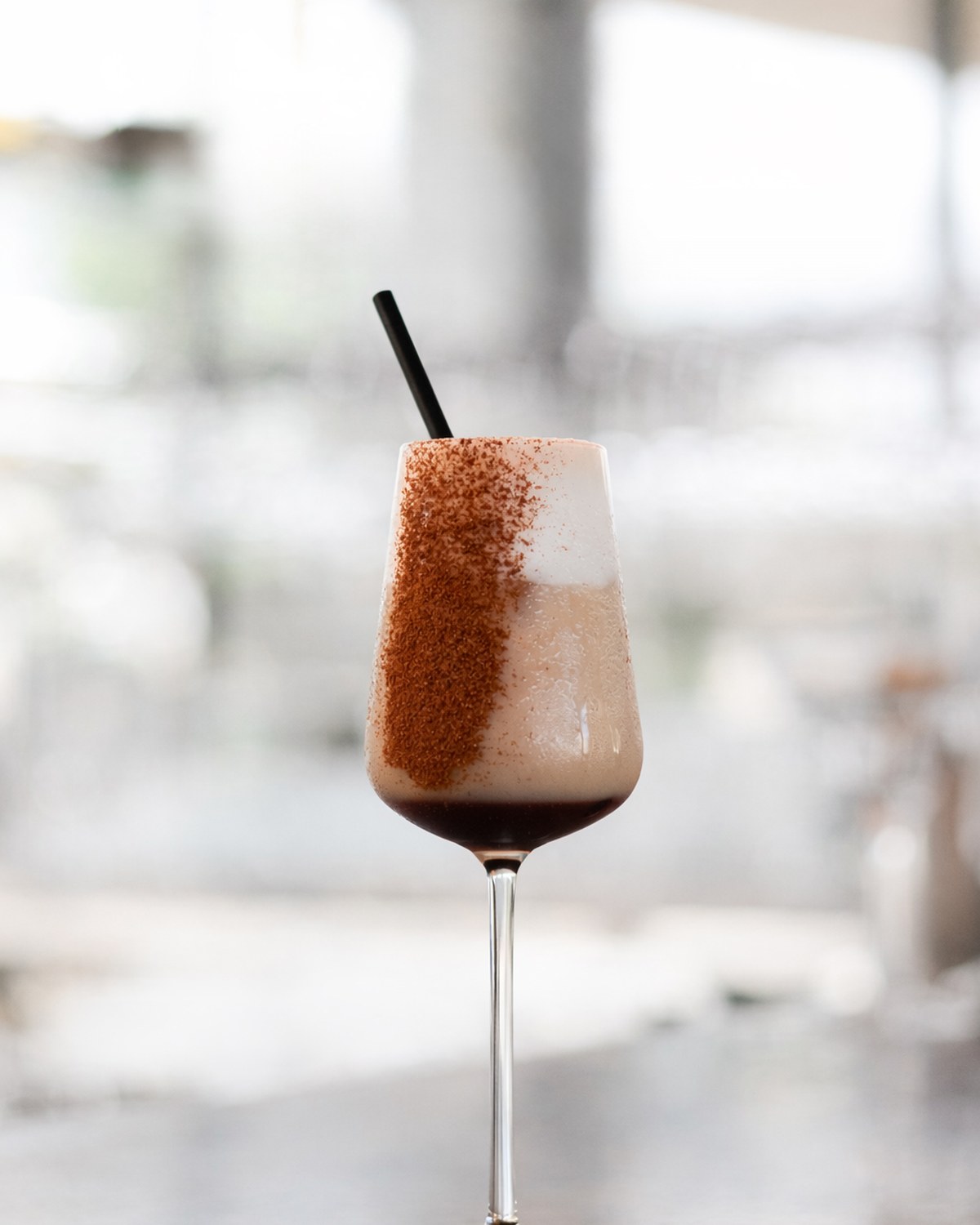 Perla Noir — krémový koktejl s brandy, espressem a čokoládou