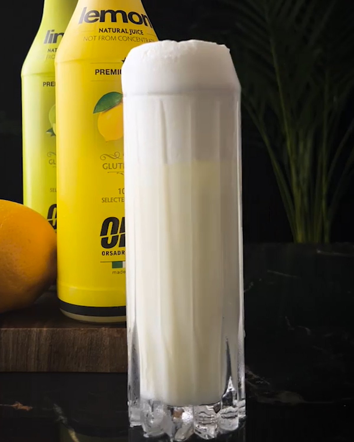 Ramos Gin Fizz — krémový ginový fizz s vysokou pěnou