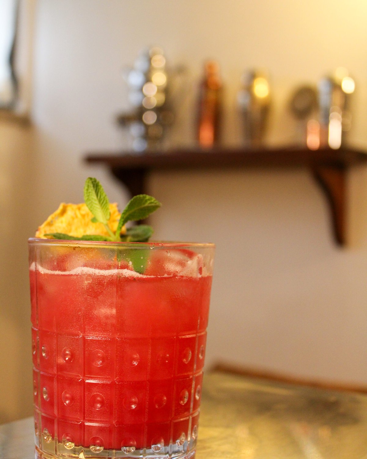 Red Mule — malinový nealko mule se zázvorovým pivem