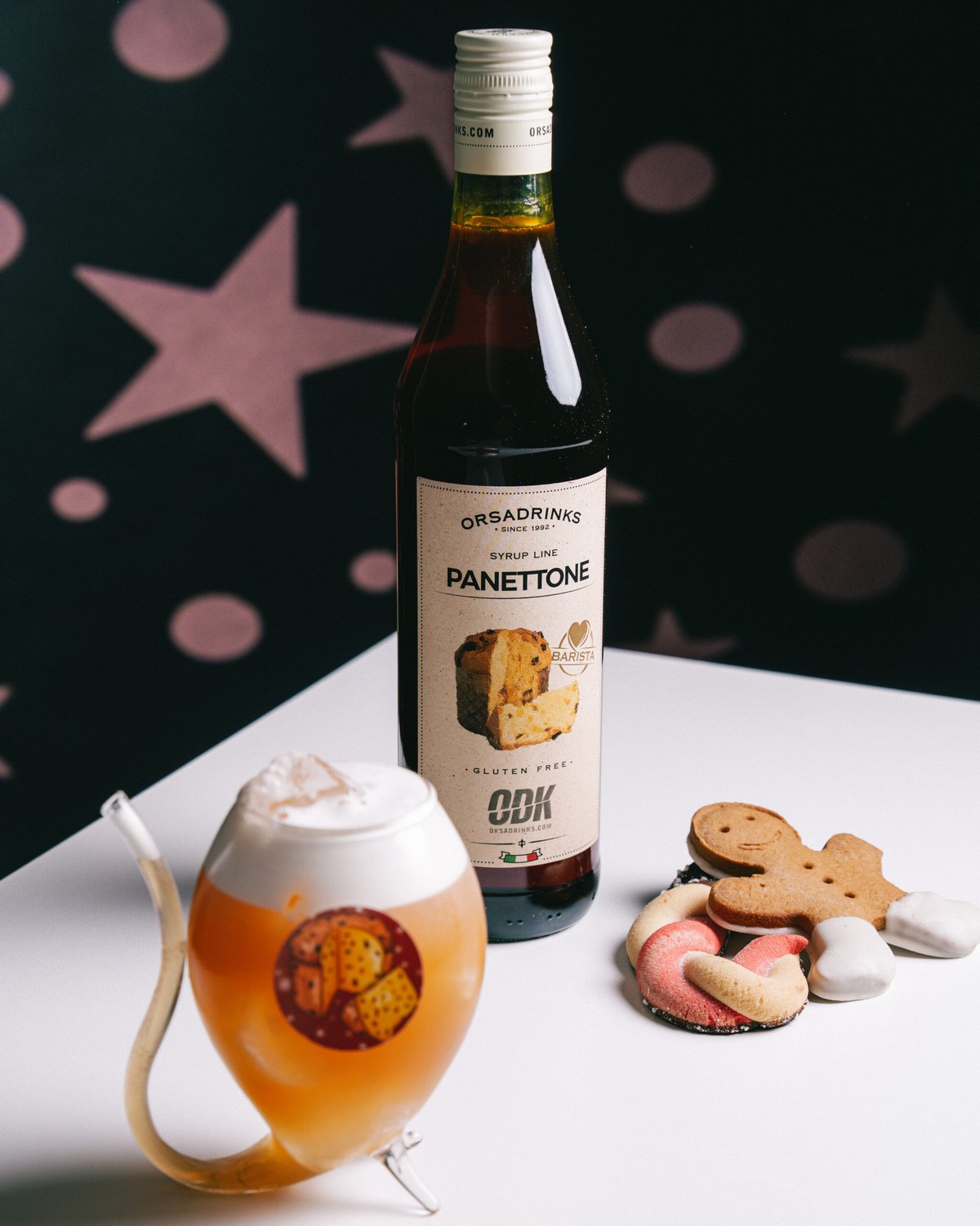 Santa's Pipe — vánoční gin koktejl s panettonovým sirupem