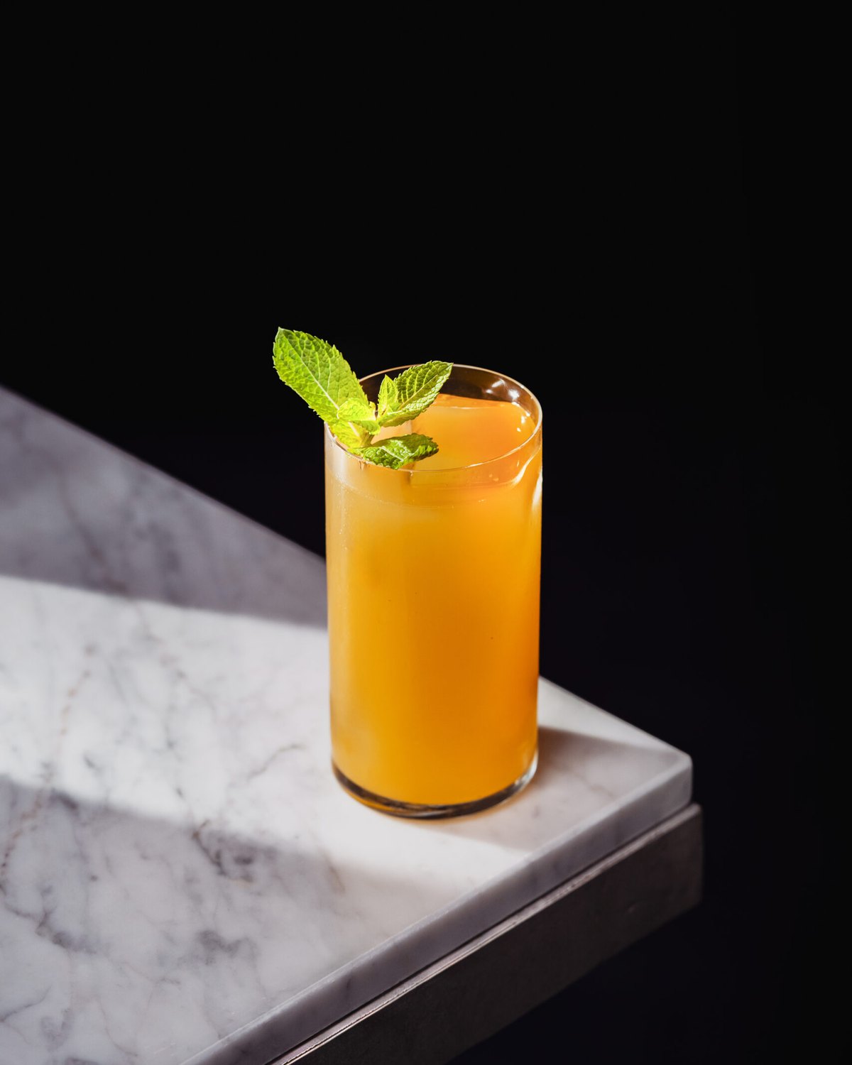 Sweet&Spicy — vodka s mangem a zázvorovým pivem
