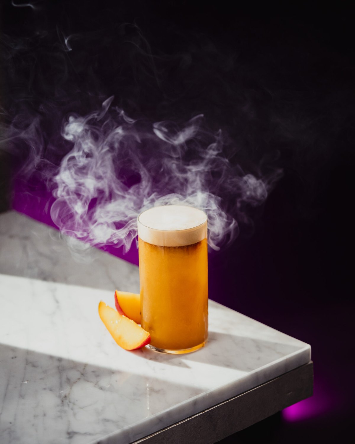 Tropical Coffee Mango — tropický kávový koktejl s mangem a kokosovou vodou